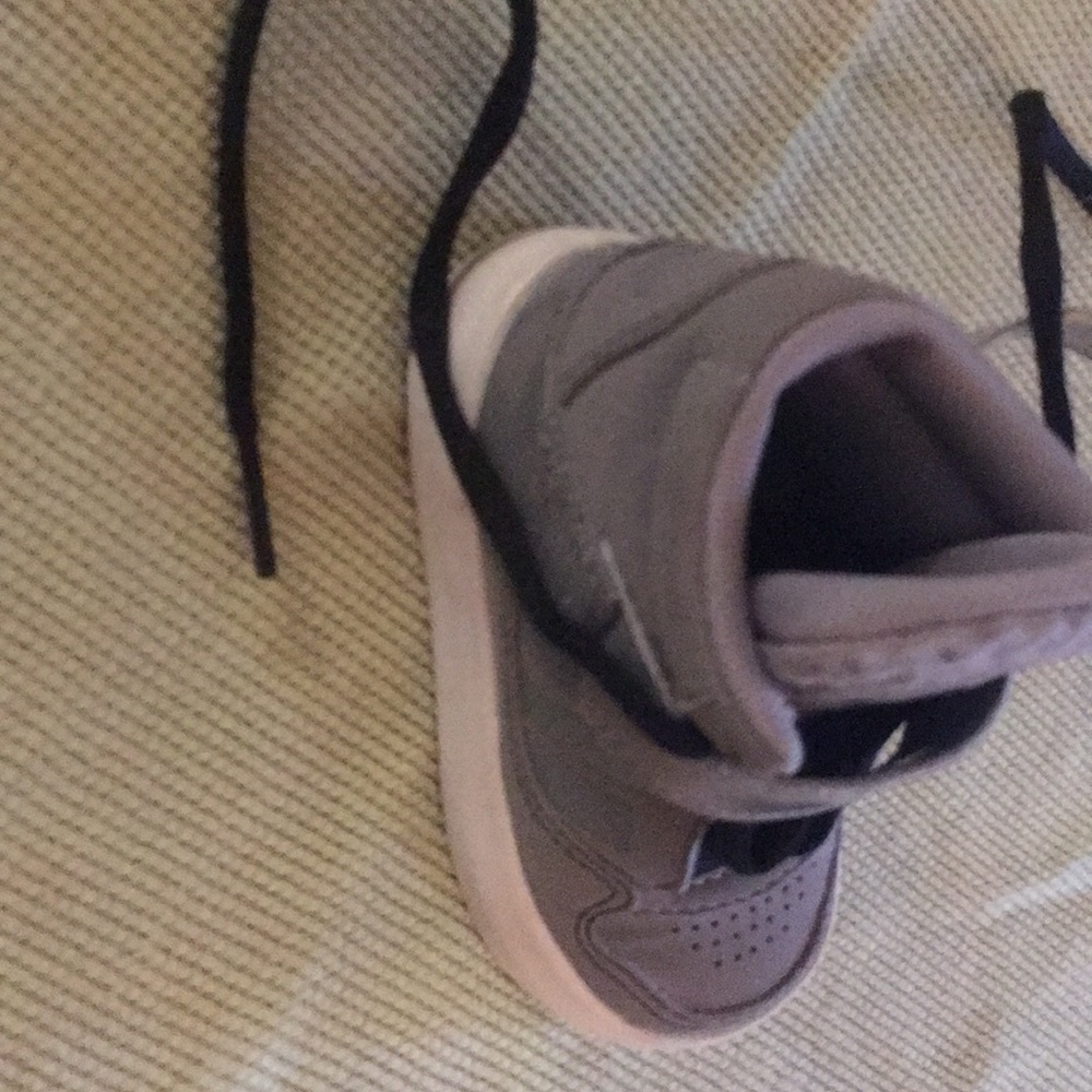 Addidas boys - Picture 2 of 3